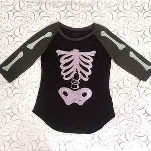 Distressed Skeleton Graphic Raglan Tee S NWT